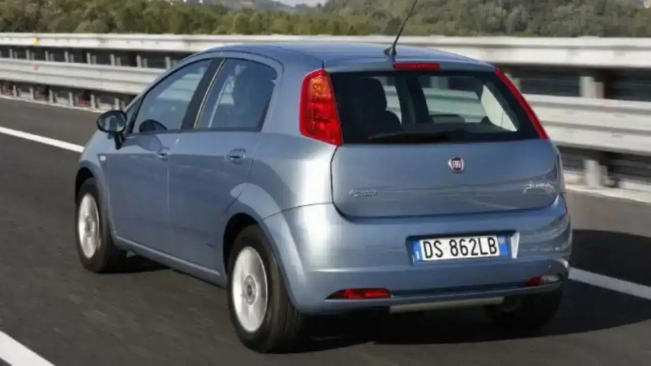 2015 Fiat Punto 1.3 Multijet 75 HP PopstarTeknik Özellikleri