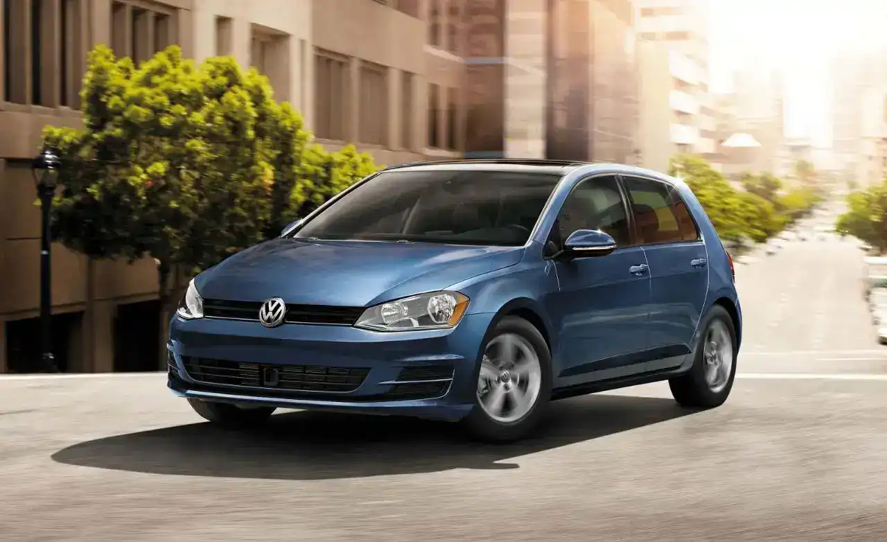 2017 Yeni Volkswagen Golf 1.6 TDI BMT 115 PS DSG ComfortlineTeknik Özellikleri