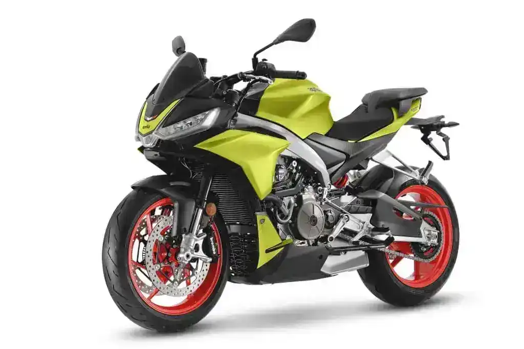 Aprilia Tuono 660 Which is better?