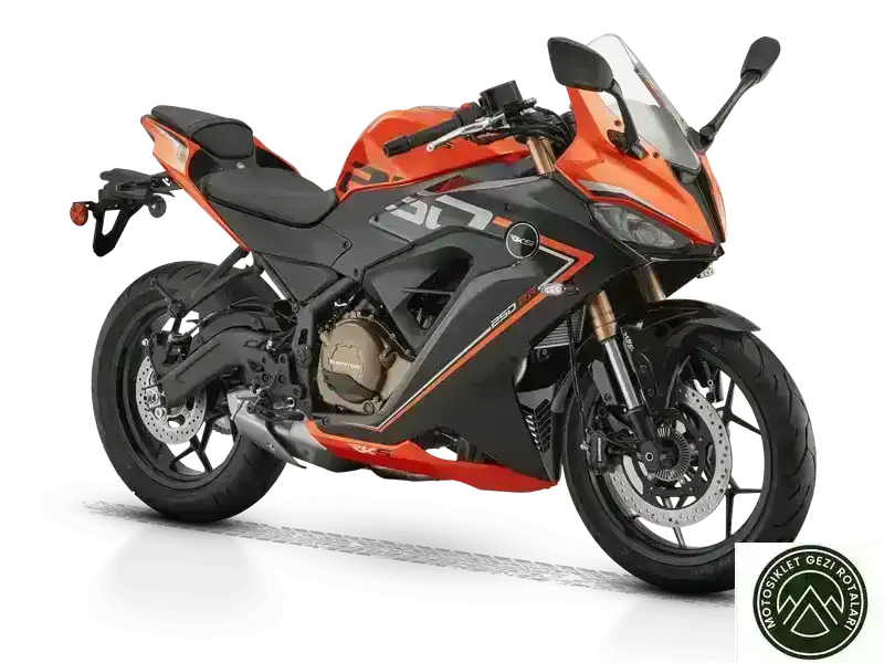 RKS SRK250RR Which is better?