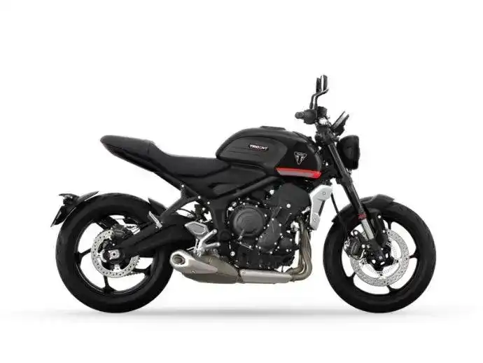 Triumph Trident 660 mi? Hangisi daha iyi