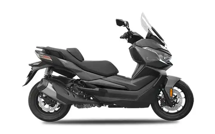 Voge SR4 Lequel est le meilleur?
